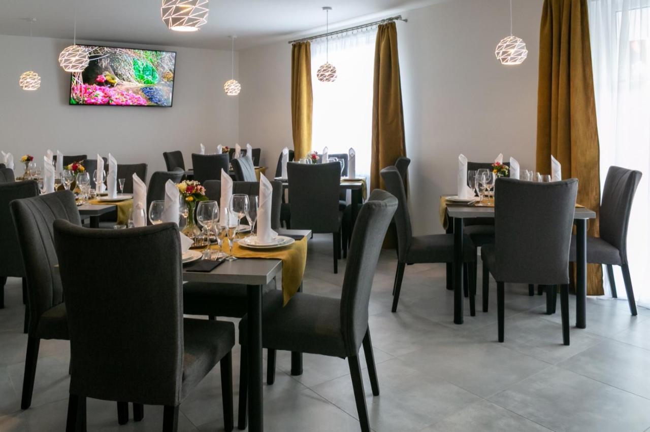 Wellness Hotel Edelweiss Liberec Ngoại thất bức ảnh