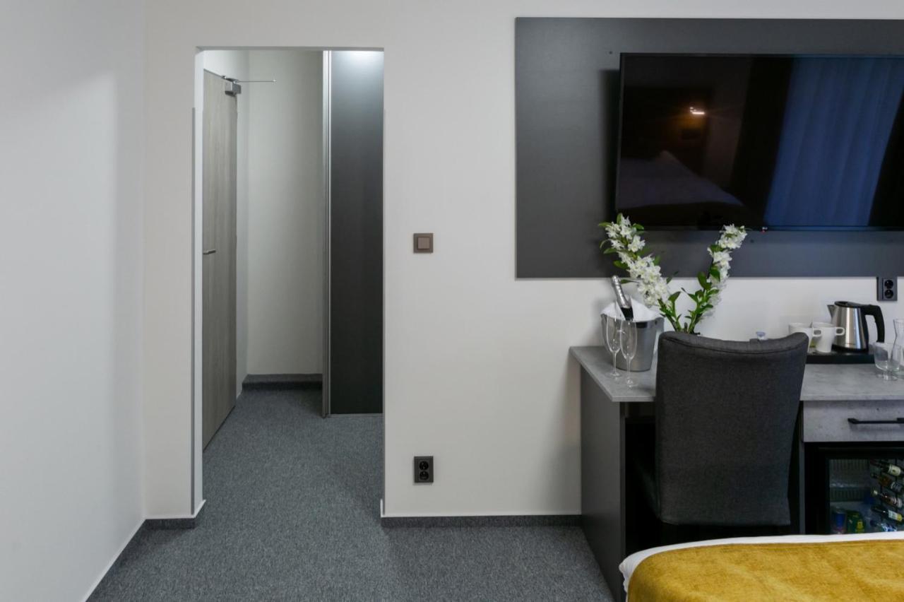 Wellness Hotel Edelweiss Liberec Ngoại thất bức ảnh