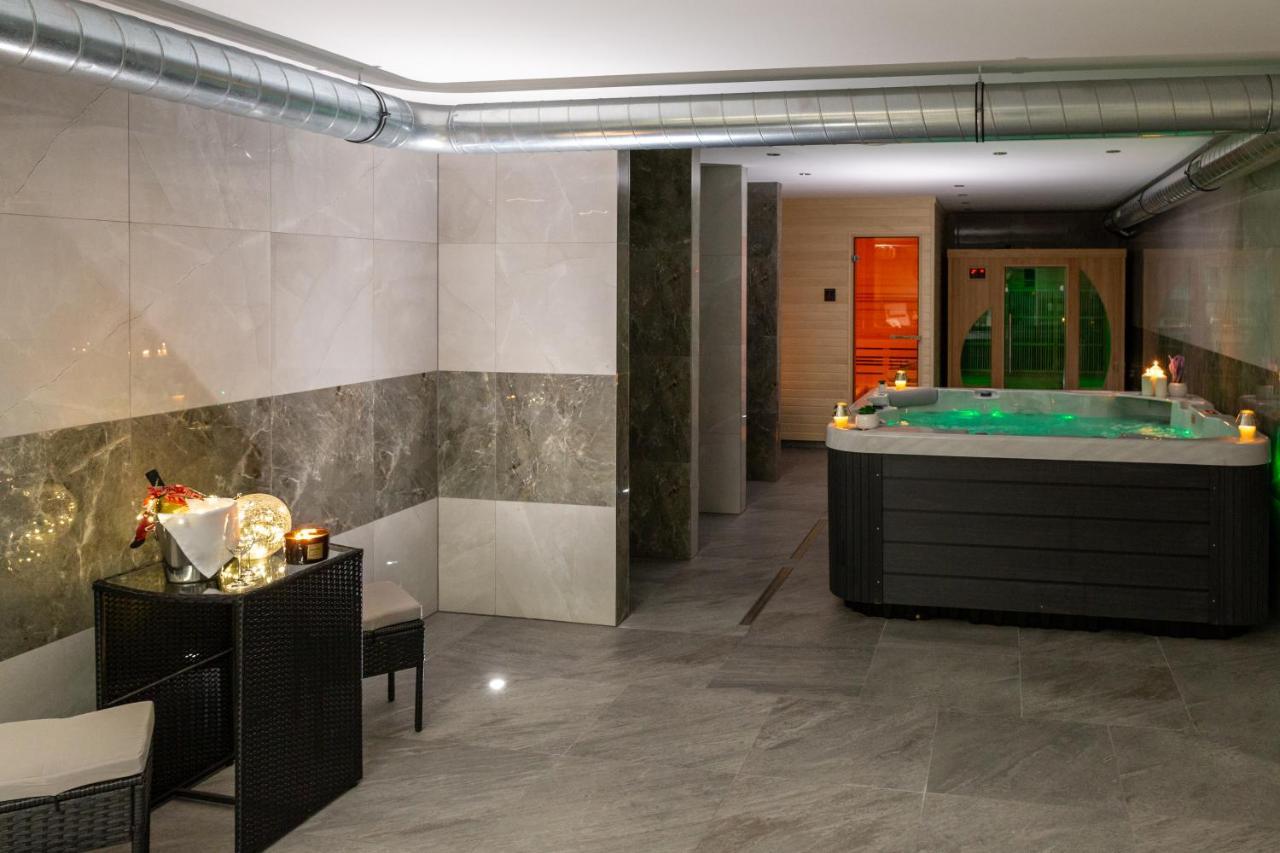 Wellness Hotel Edelweiss Liberec Ngoại thất bức ảnh